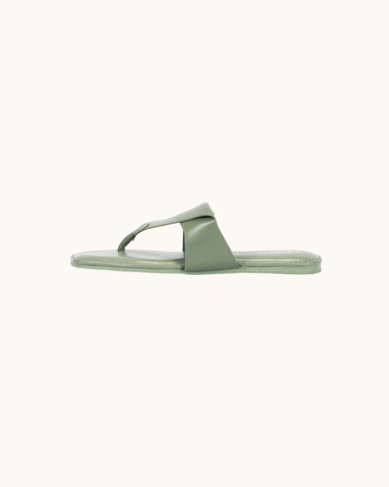 Green Solid Triangle Design Open Toe Flats
